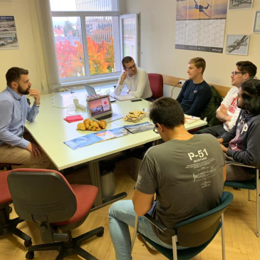 Egmont Aviation presented to future graduates a two-level pilot training program for  ATPL Frozen EASA