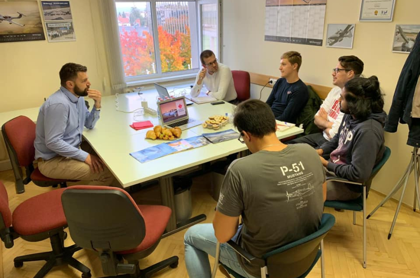 74368460_2406704056217055_4492908397208797184_n