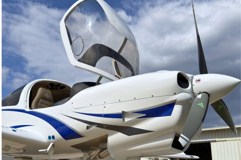 Egmont Aviation Delivers Serbia’s First Diamond DA40 to Air Lo Flight ...