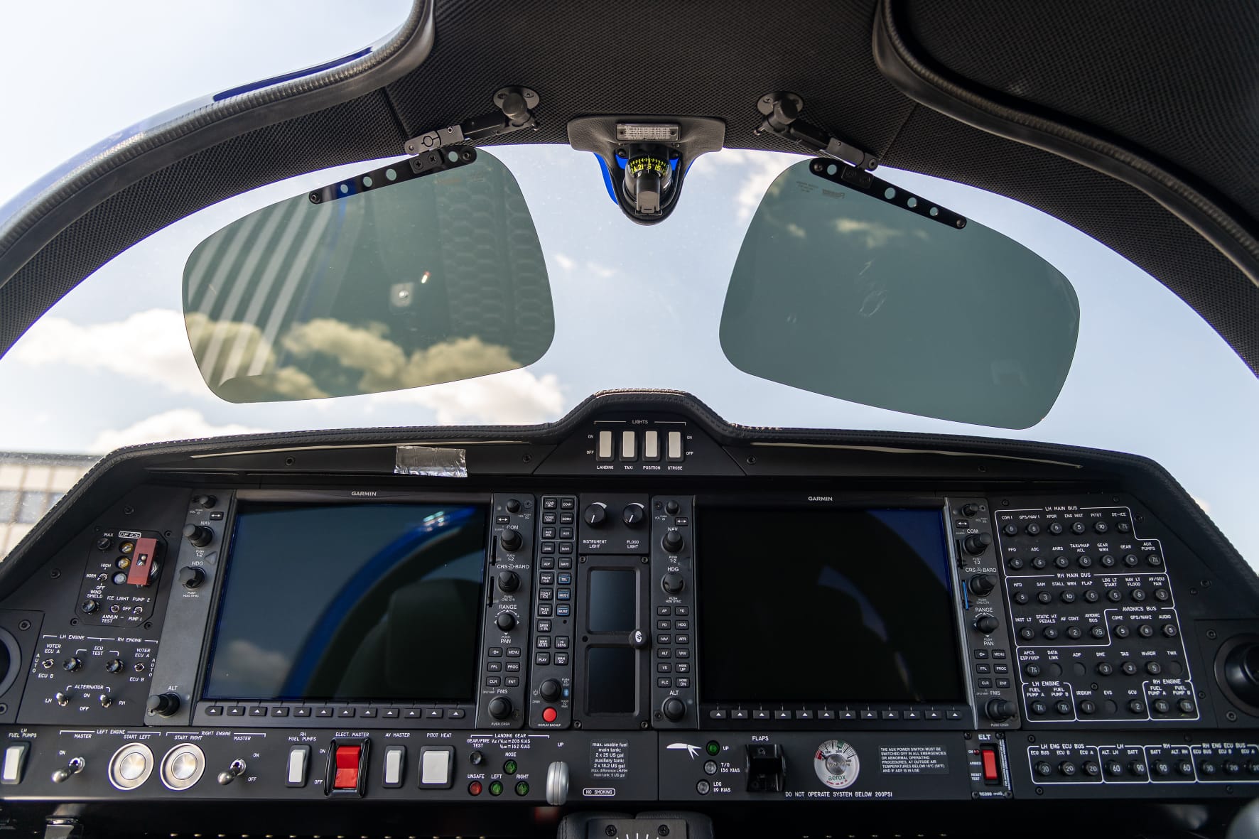 Diamond DA 62 (OE-FLP), photo 7